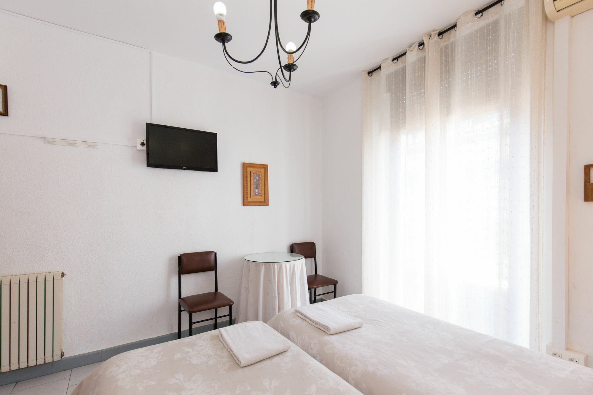 Pension Mesones Гранада Экстерьер фото